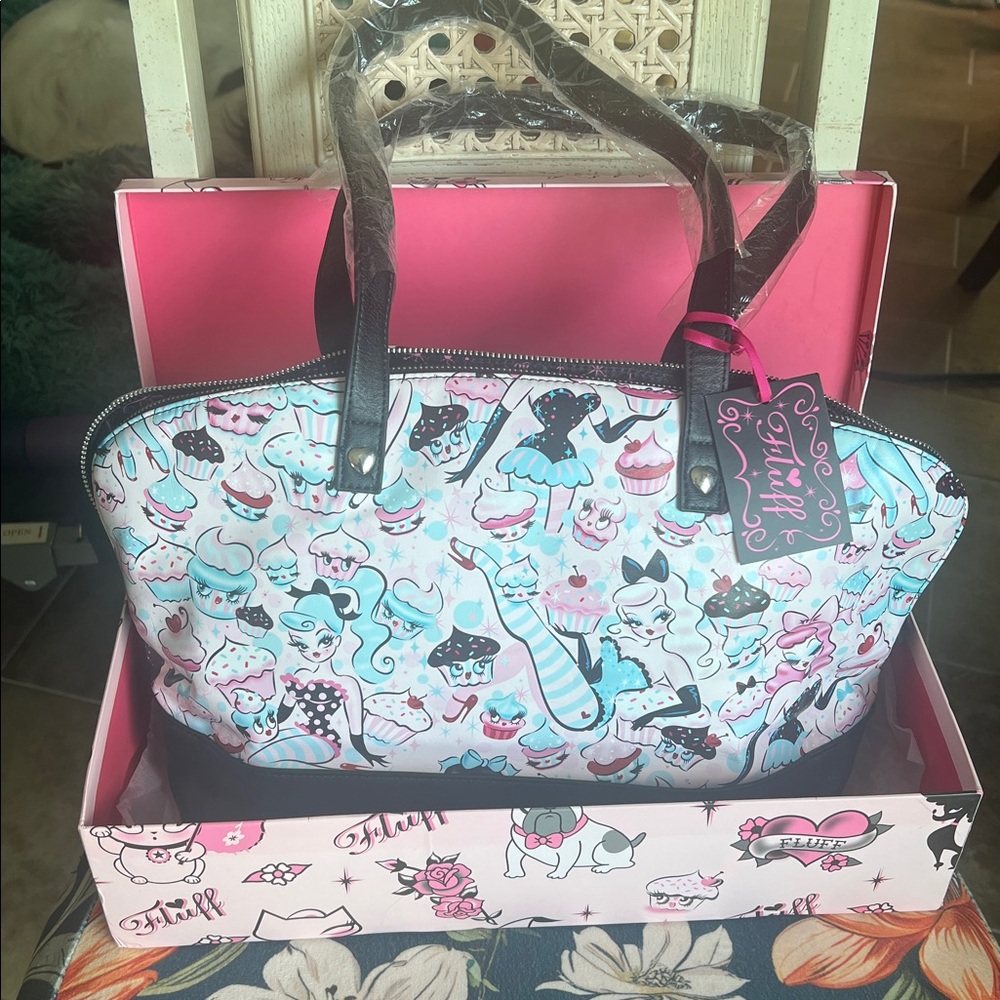 Fluff Cupcake Pinup Art Pink and Black shoulder bag